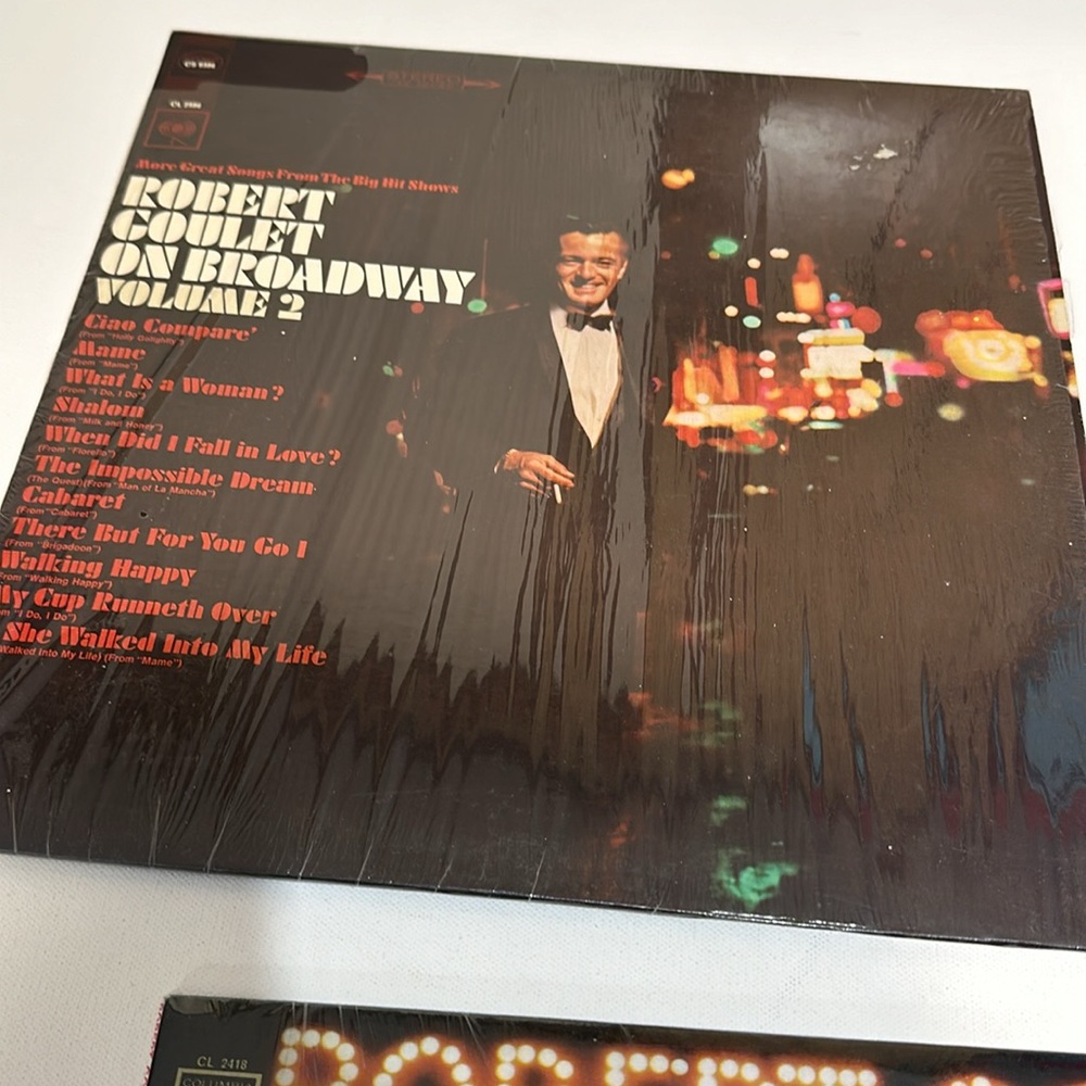 2 ROBERT GOULET VINYLS - Picture 3 of 5